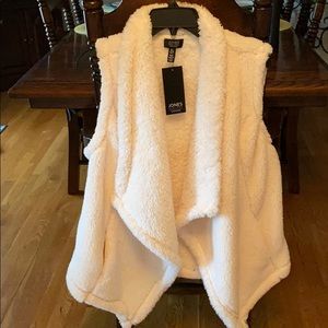 New Jones of NY Vest